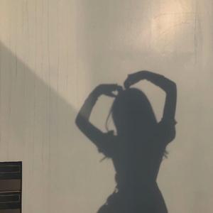 把朱竹清❌❌❌后喷出水
